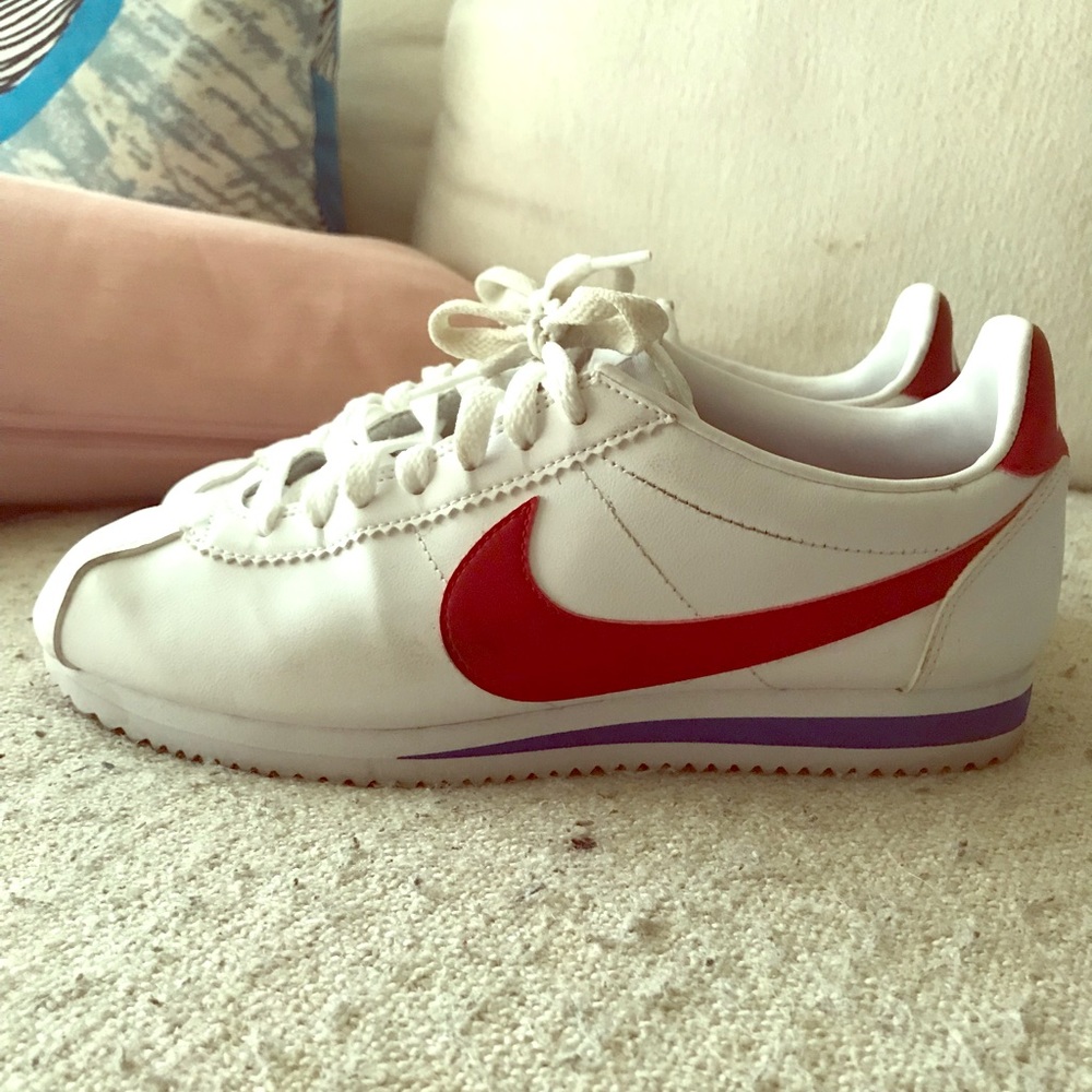 NIKE Cortez